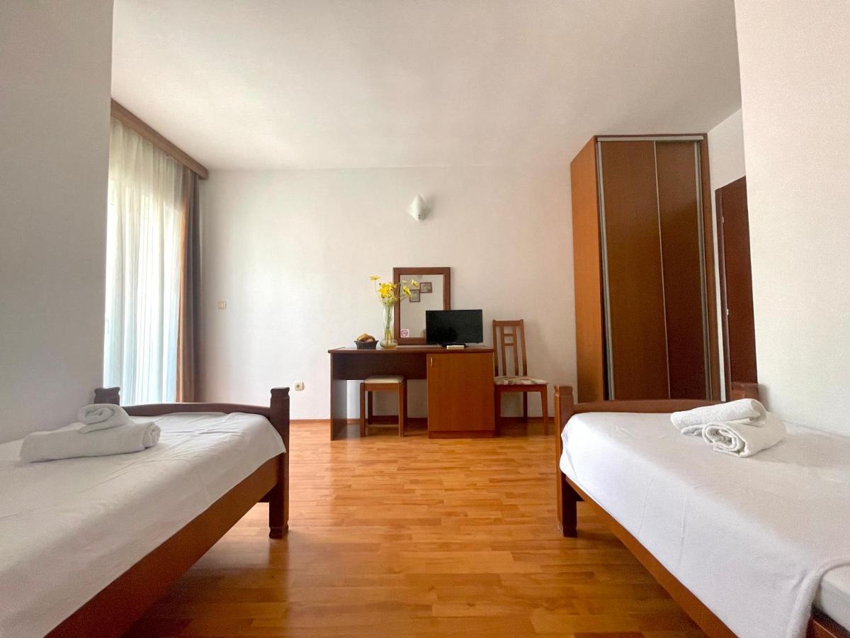Villa Ns Velji Vinogradi Budva Eksteriør bilde
